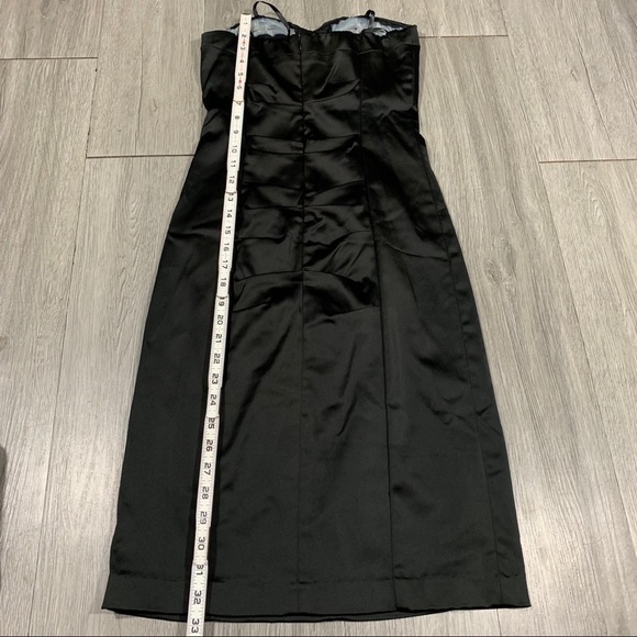 Cache NWT Black Satin Strapless Satin Dress size 6 - Picture 5 of 6